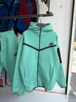 NIKE Baby Green Tracksuit - Image 5